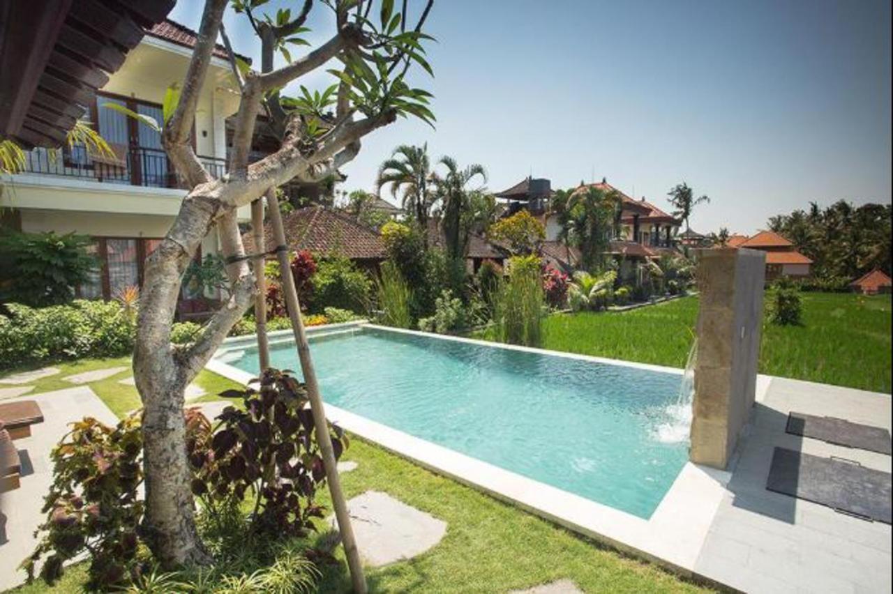 Puji Hostel And Bungalow Ubud Exterior foto